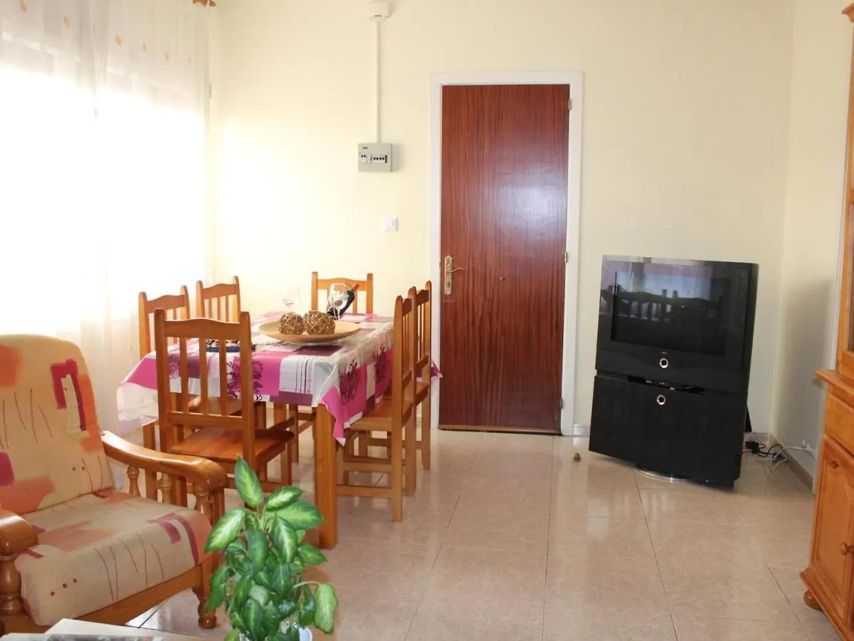 Apartment Apartamento Acogedor A 100M De La Playa En Llanca, Con Wifi Y Renovado - Es-228-4